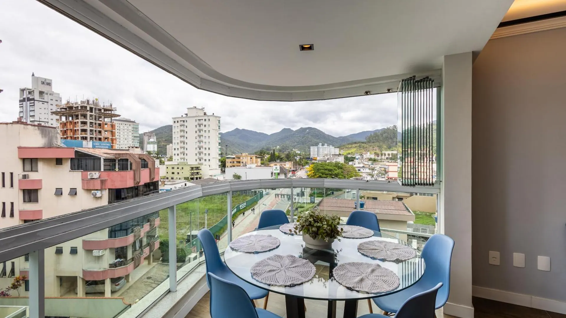 Nilmare Apartamentos e Suites para suas Férias Itapema Brasil