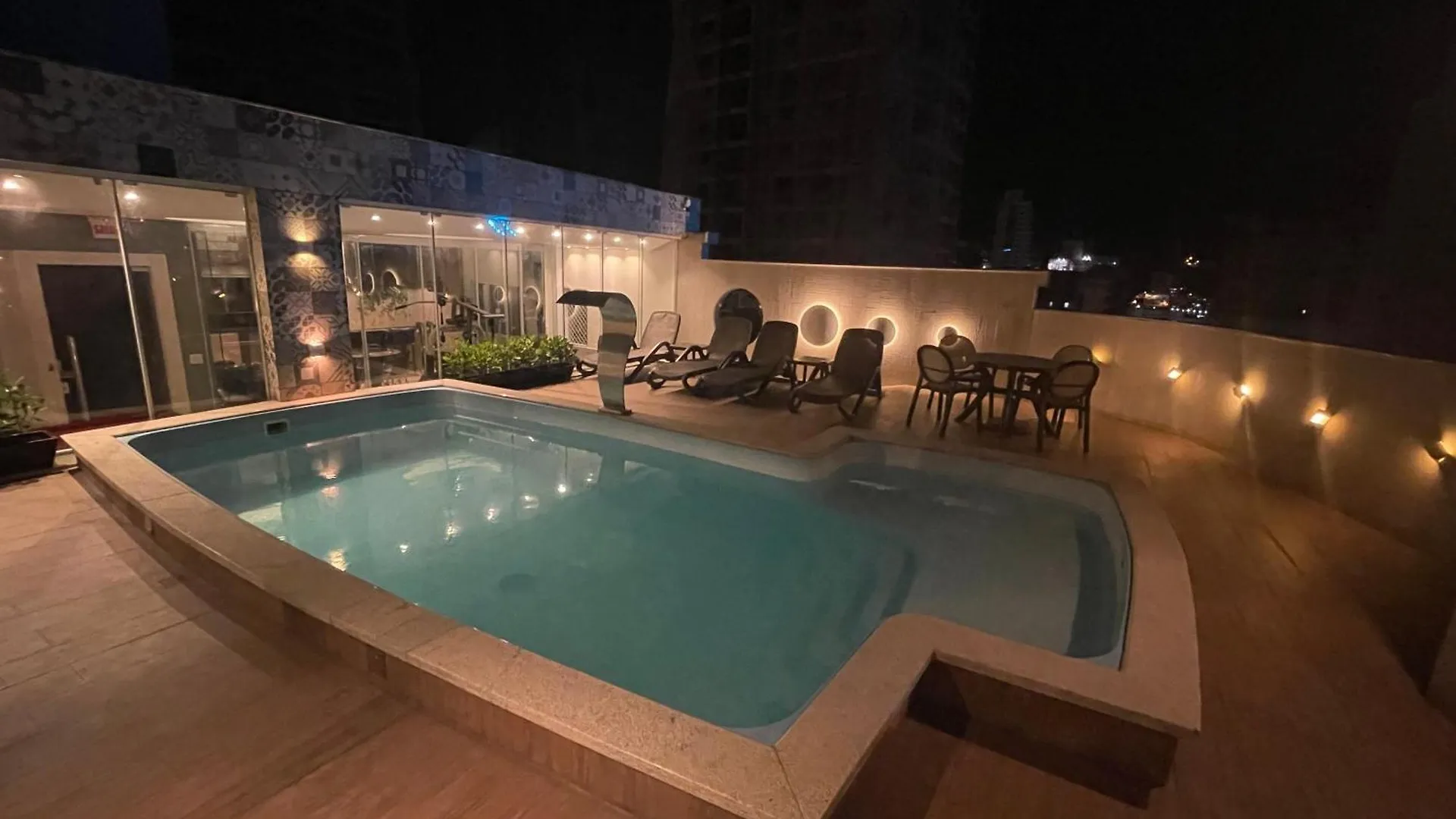 Nilmare Apartamentos E Suites Para Suas Ferias Itapema 0*,  Brasil