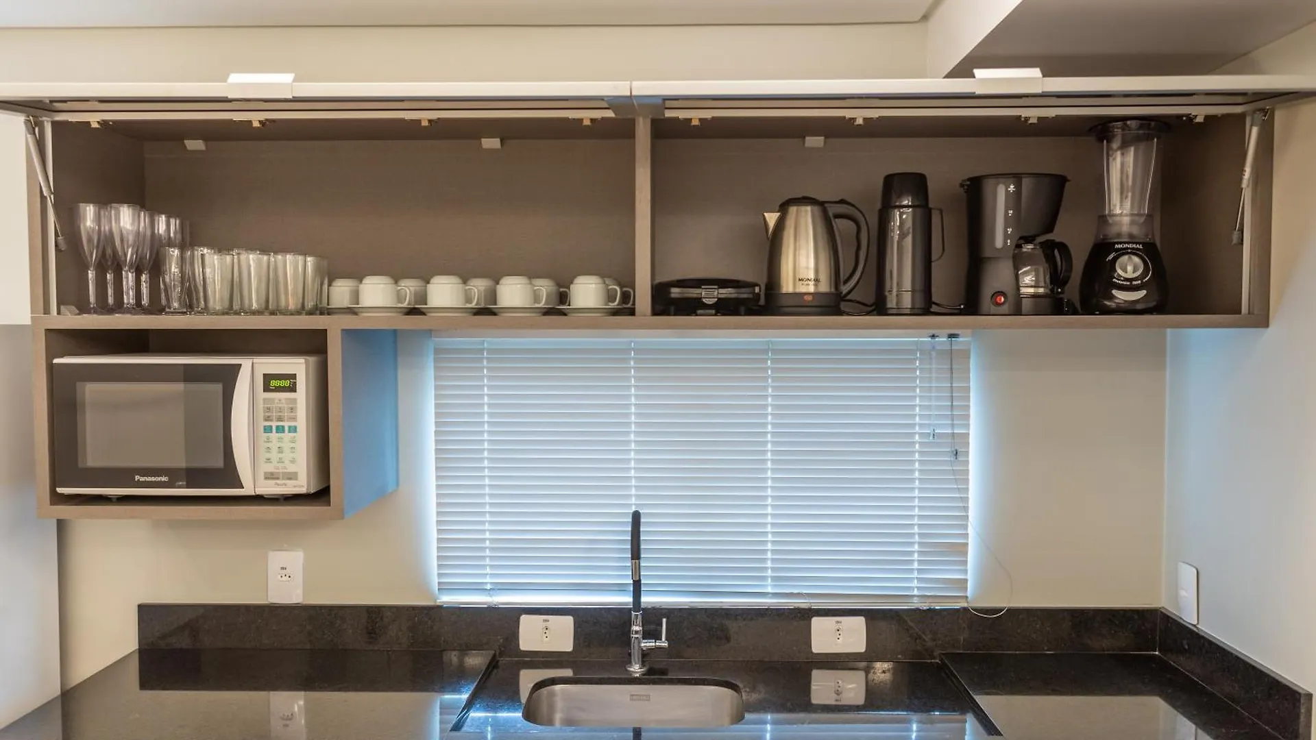 Nilmare Apartamentos e Suites para suas Férias Itapema Brasil